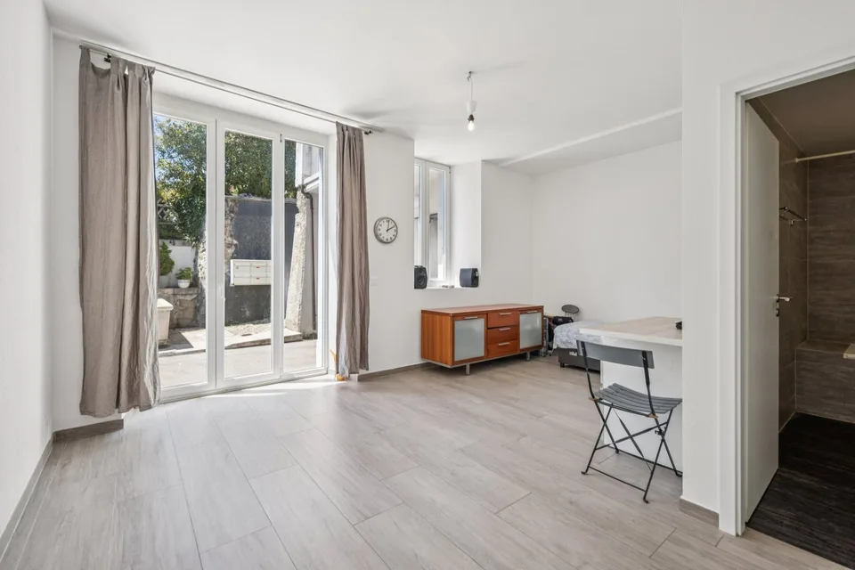 Geräumige Wohnung zwei Schritte vom See entfernt – Foto 9 von 13