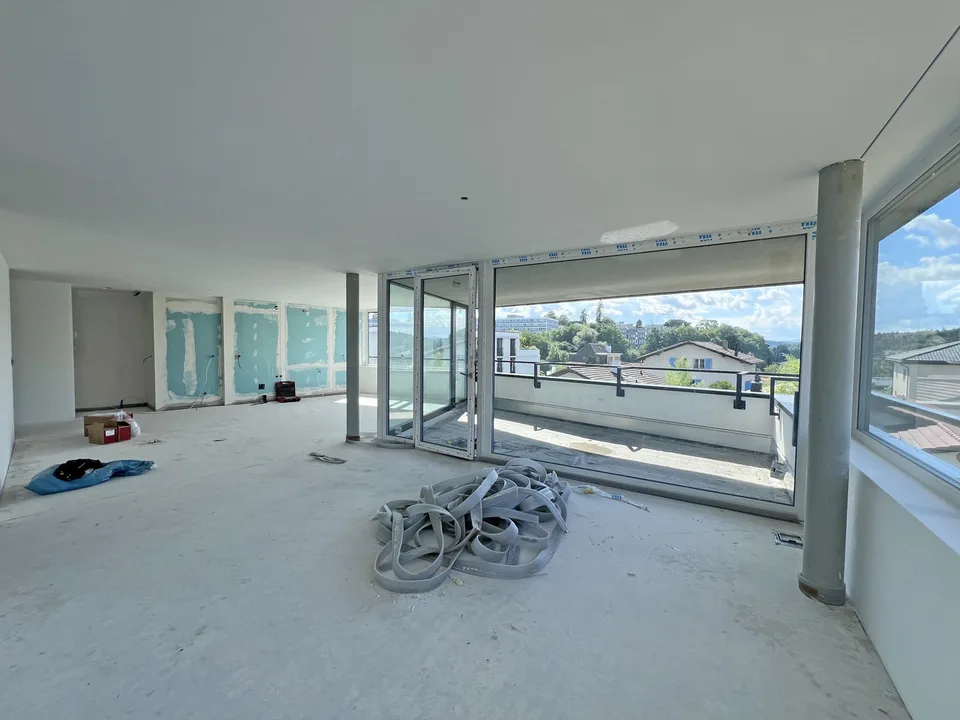 Appartamento 4.5 locali con eleganza architettonica, a 2 passi dal centro città