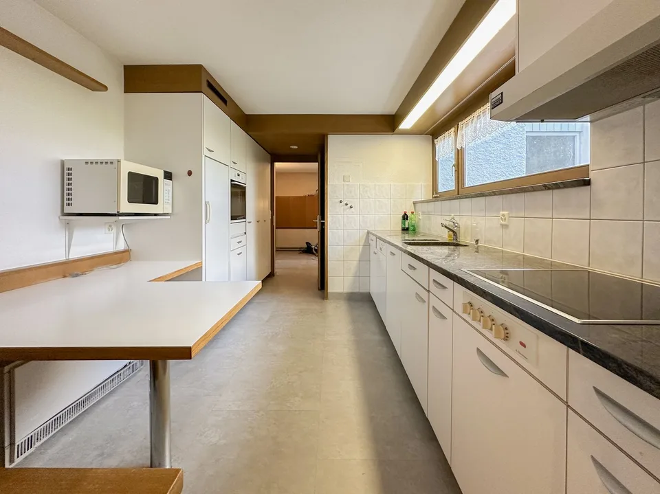 Propriété avec jardin semblable à un parc dans un emplacement unique – photo 10 sur 22