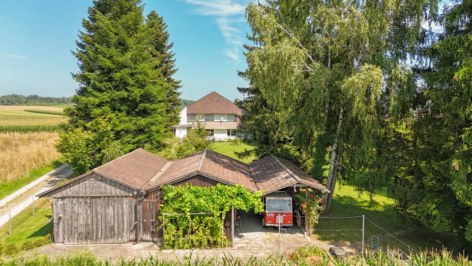 Anwesen mit parkähnlichem Garten an einzigartiger Lage