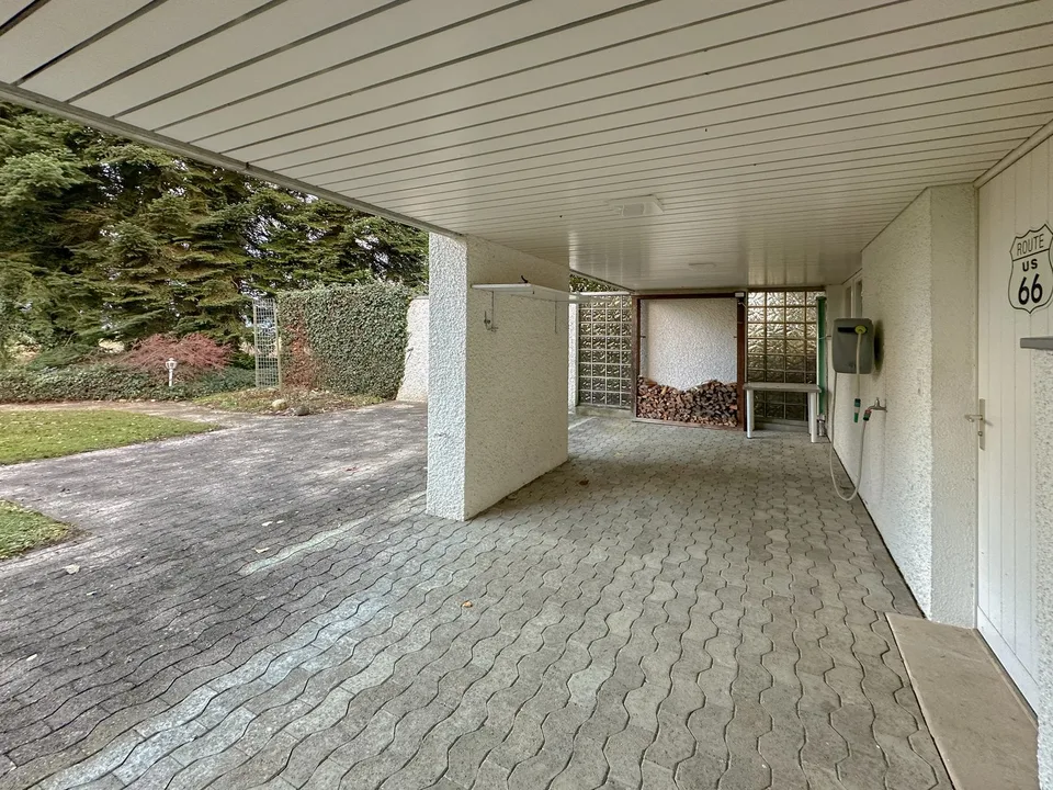 Propriété avec jardin semblable à un parc dans un emplacement unique – photo 19 sur 22