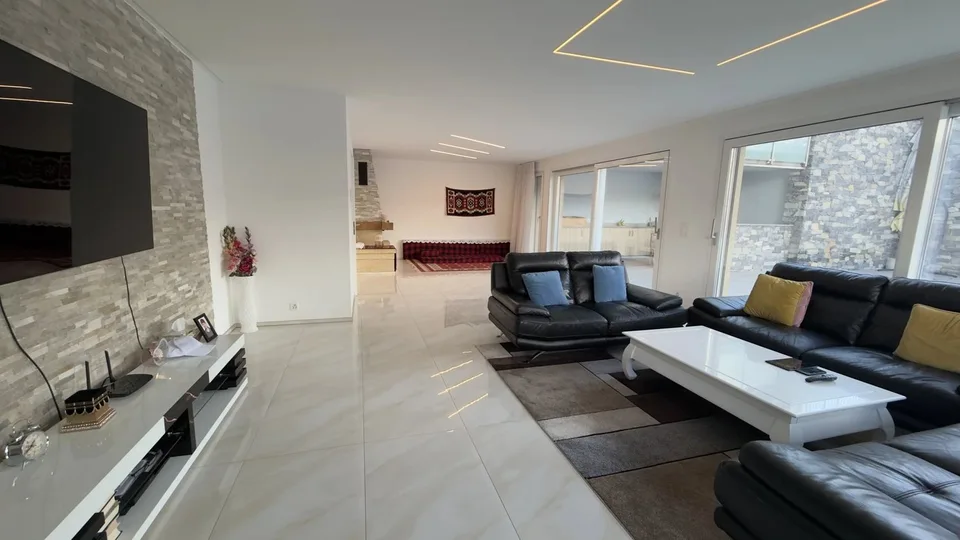Villa d'exception à Chalais avec potentiel de rendement – photo 9 sur 13