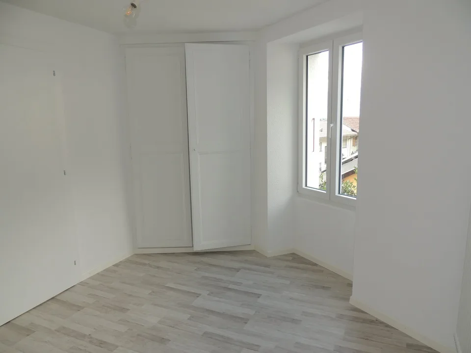 Gebäude mit 3 Wohnungen in Fully – Foto 14 von 17