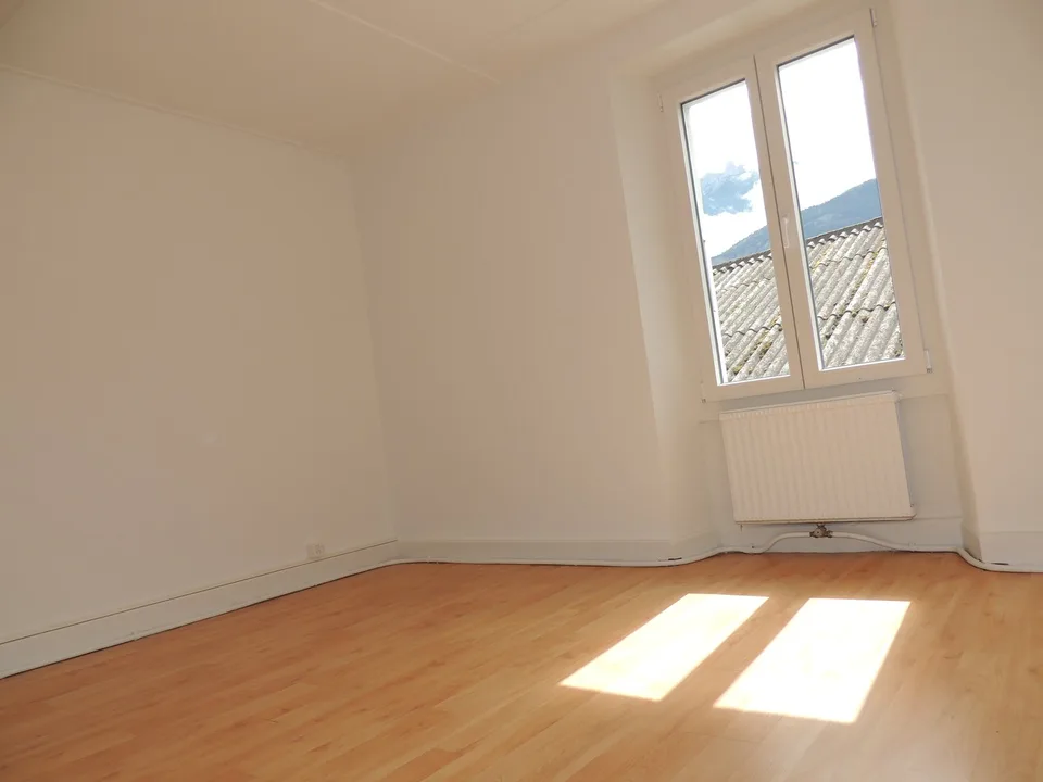 Gebäude mit 3 Wohnungen in Fully – Foto 13 von 17
