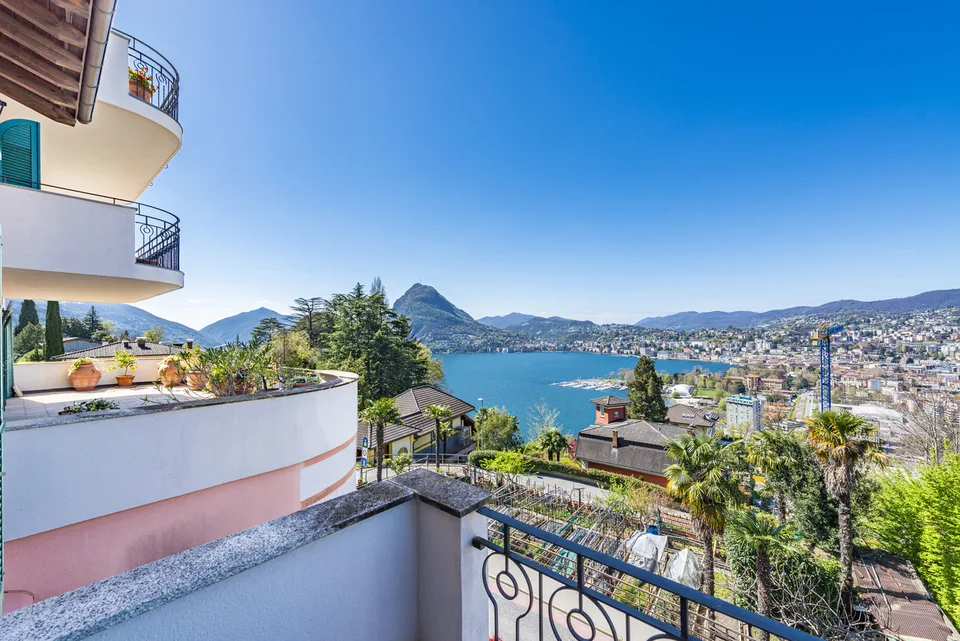 Elegante appartamento con vista mozzafiato