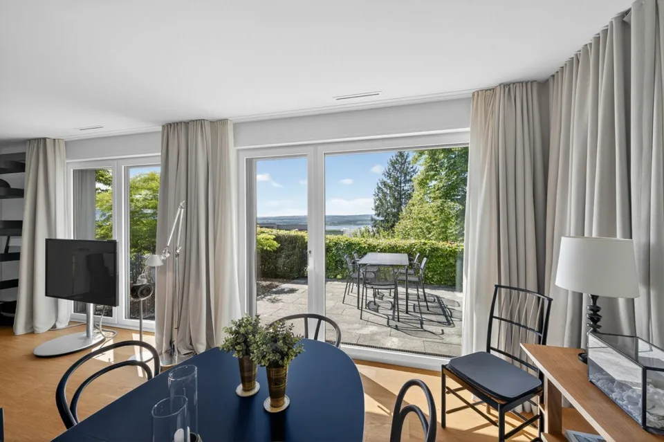 ELEVATED LIVING - Zug