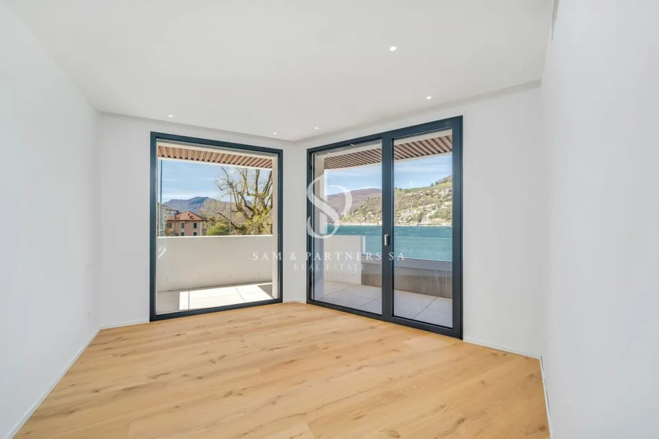 Nuova villa con vista lago – foto 15 di 17