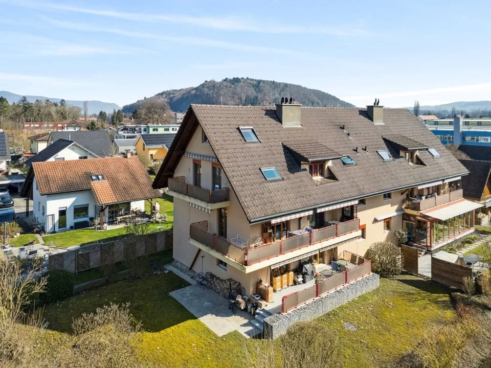 Prestigöses Duplex 5.5 Zimmer "Pieds dans l'eau" mit Kletterraum