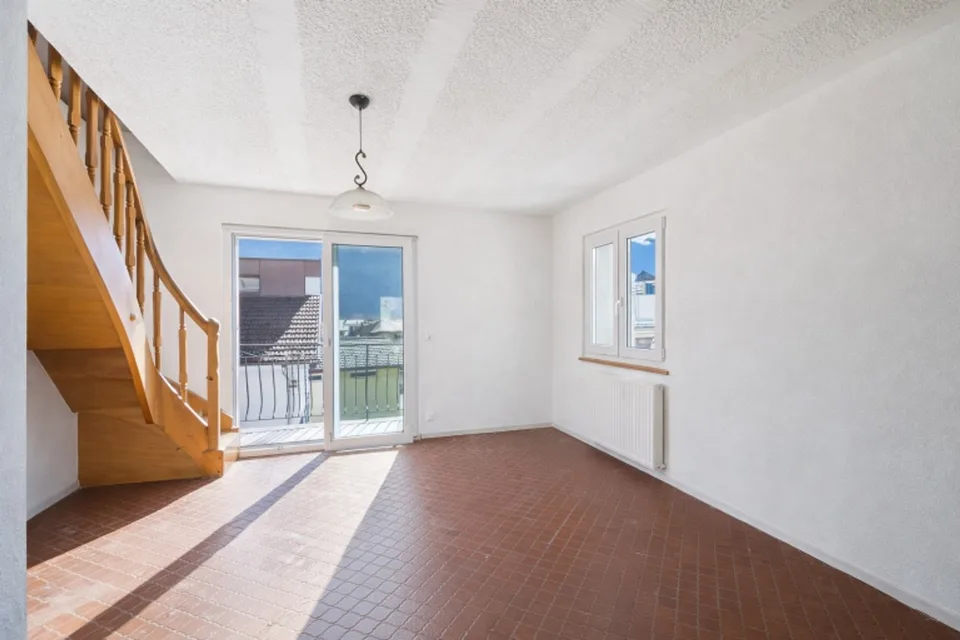 Zweifamilienhaus zur Renovierung