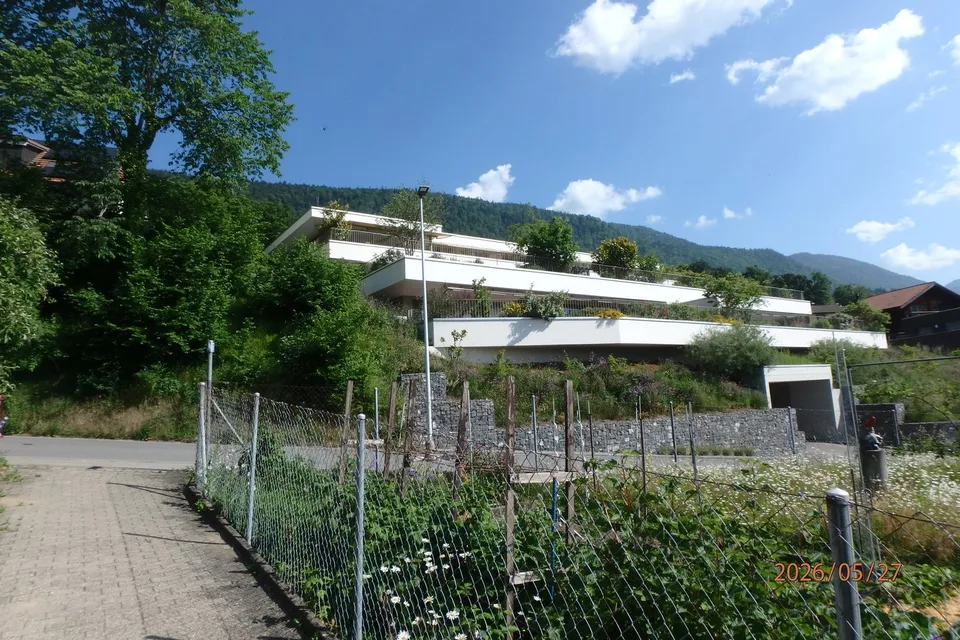 TERRAIN À CONSTRUIRE EXCLUSIF DANS UN ENDROIT CALME ET ENSOLEILLÉ
