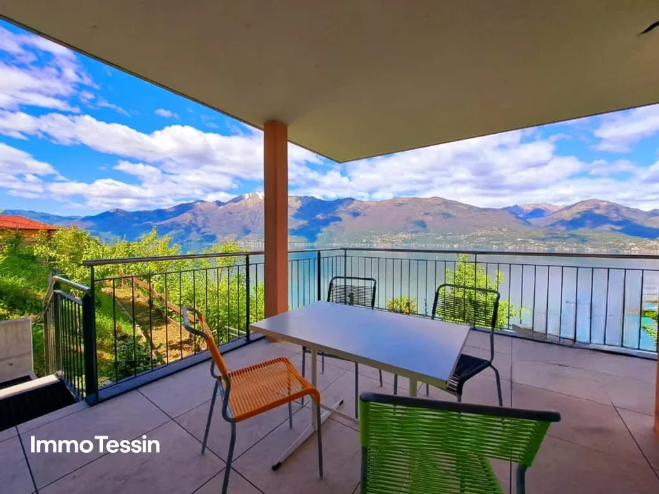 SELTENHEIT: Moderne 5 1/2 Zimmer Villa & Bauland mit einmaliger Seesicht auf den Lago Maggiore so weit das Auge reicht – Foto 7 von 13