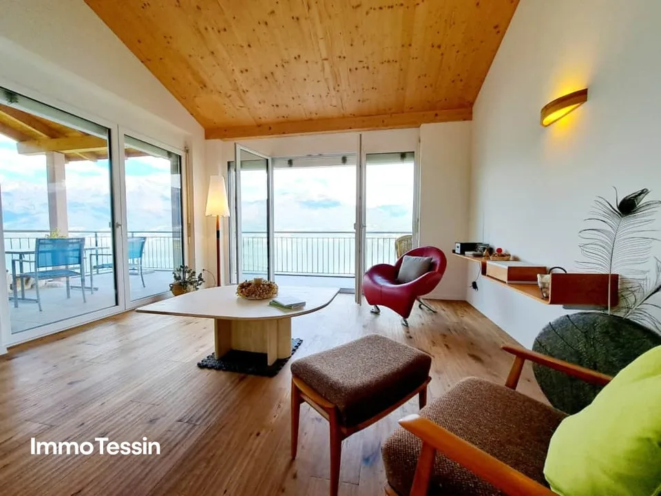 SELTENHEIT: Moderne 5 1/2 Zimmer Villa & Bauland mit einmaliger Seesicht auf den Lago Maggiore so weit das Auge reicht – Foto 10 von 13