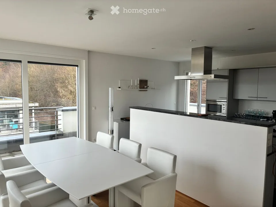 Appartamento duplex da sogno di 5 locali con vista a Würenlingen
