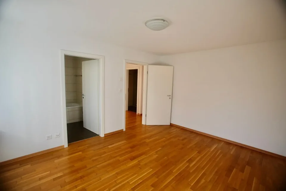 Casa bifamiliare moderna di 5 locali con vista mozzafiato sul lago e le montagne a Corseaux – foto 11 di 18