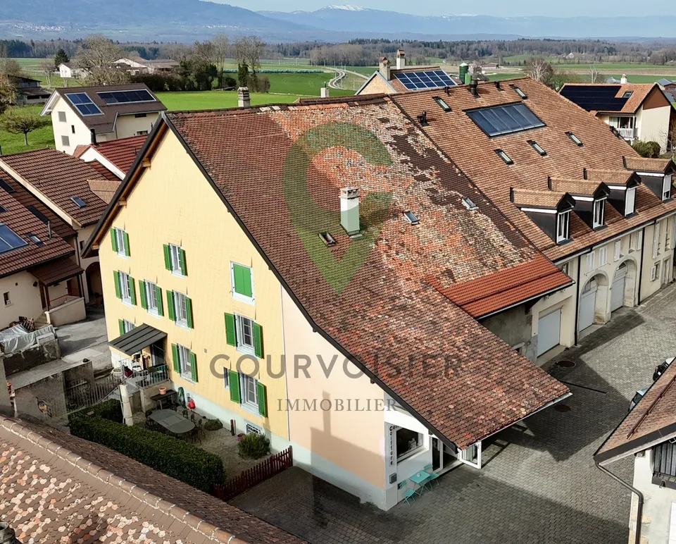 Maison de caractère avec dépendances et fort potentiel