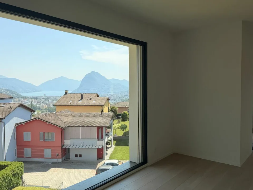 CANOBBIO - 4.5 ATTICO COMPLETAMENTE RINNOVATO, VISTA LAGO, TECNOLOGIA E COMFORT – foto 10 di 18
