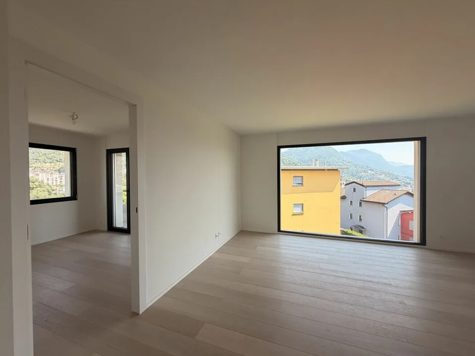 CANOBBIO - 4.5 ATTICO COMPLETAMENTE RINNOVATO, VISTA LAGO, TECNOLOGIA E COMFORT – foto 8 di 18