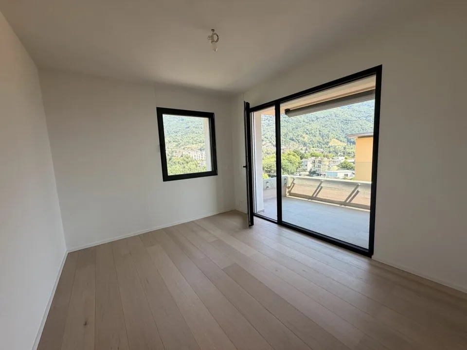 CANOBBIO - 4.5 ATTICO COMPLETAMENTE RINNOVATO, VISTA LAGO, TECNOLOGIA E COMFORT – foto 9 di 18