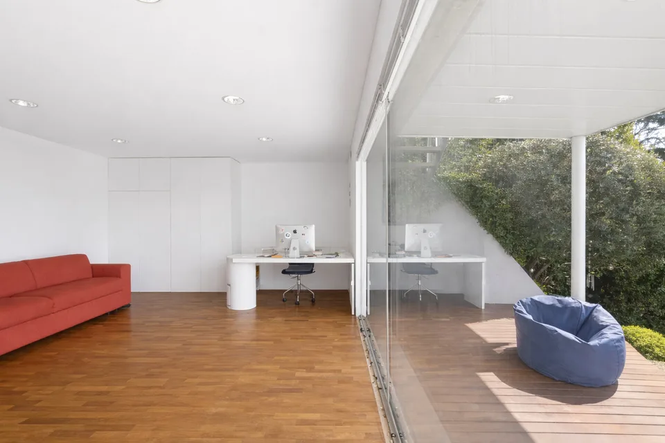 Residenza Twin Lake - Villa moderna con piscina e vista lago – Foto 9 von 13
