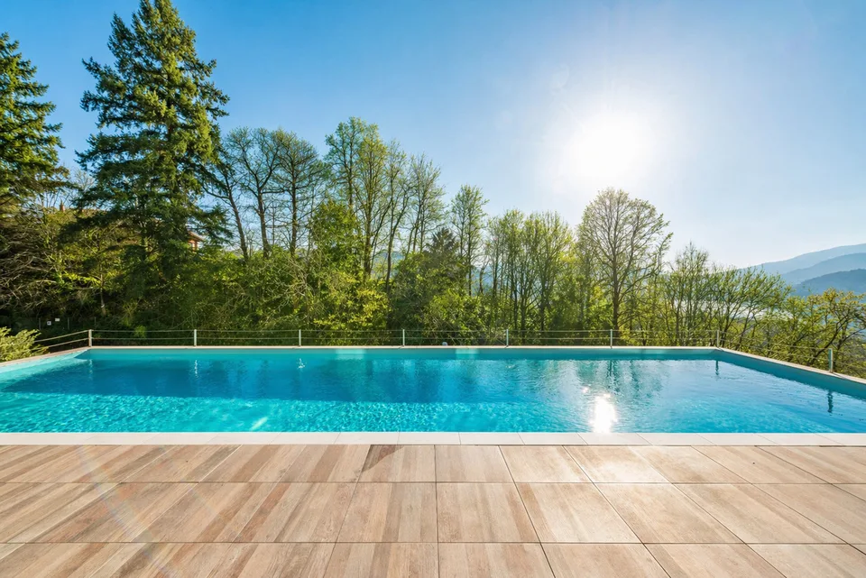 Residenza Twin Lake - Villa moderna con piscina e vista lago – Foto 12 von 13