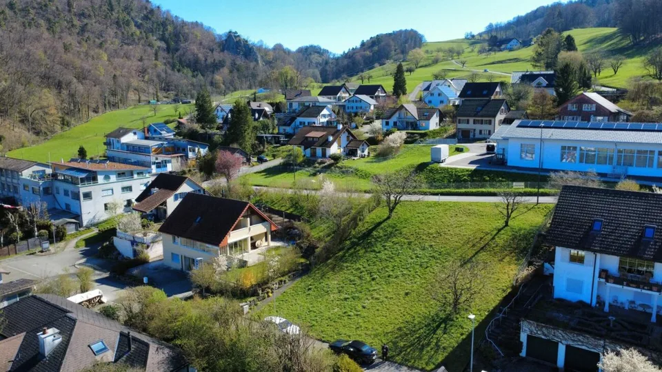 697 m² Bauland in Reigoldswil