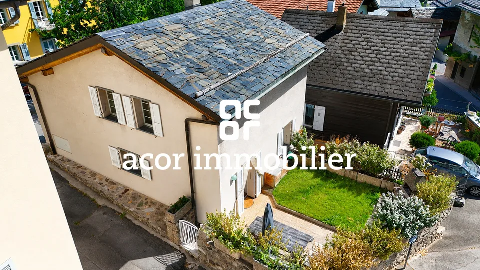 Villa individuale affascinante nel cuore del vecchio borgo di Saillon