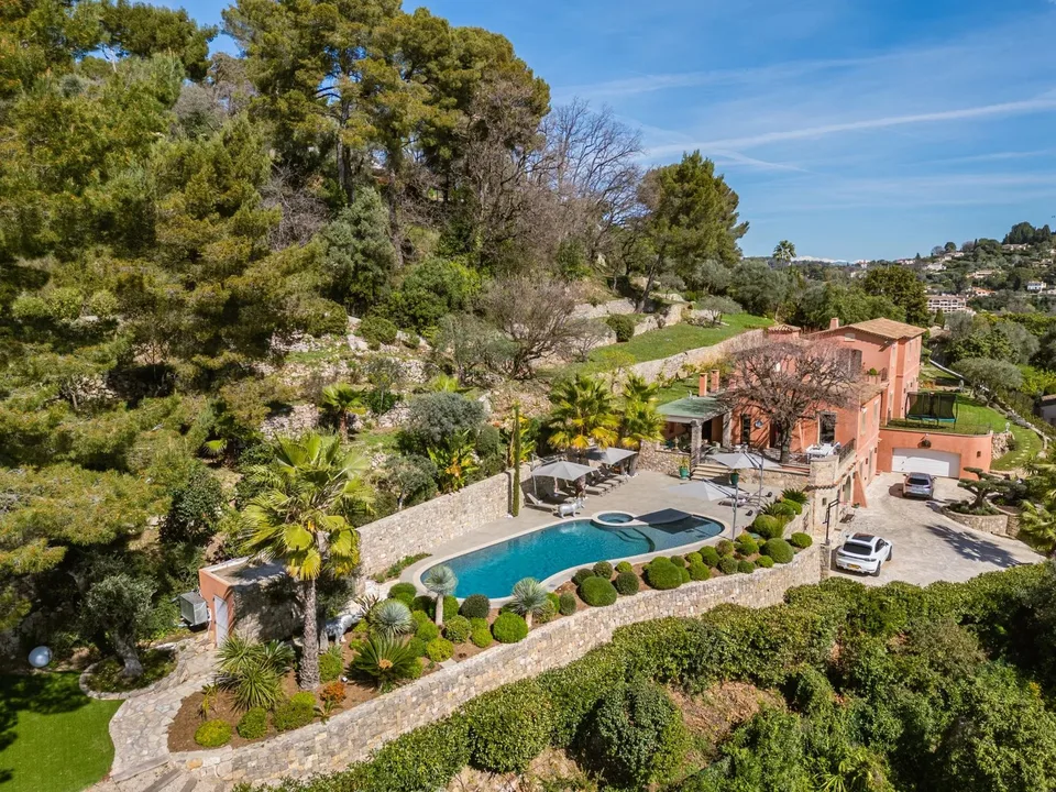 Mougins | Außergewöhnliche Villa mit Panorama, Spa & Meerblick an der Côte d’Azur