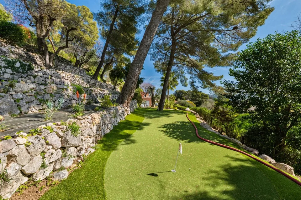 Mougins | Außergewöhnliche Villa mit Panorama, Spa & Meerblick an der Côte d’Azur