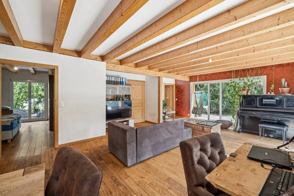 Einfamilienhaus in der Nähe von Sion - Großes Grundstück und großes Potenzial