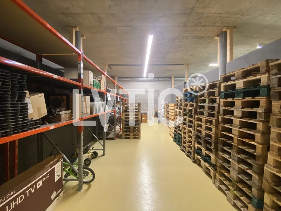 Büros, Lager von 1'450 m2 zu verkaufen in Givisiez - Freiburg – Foto 8 von 13
