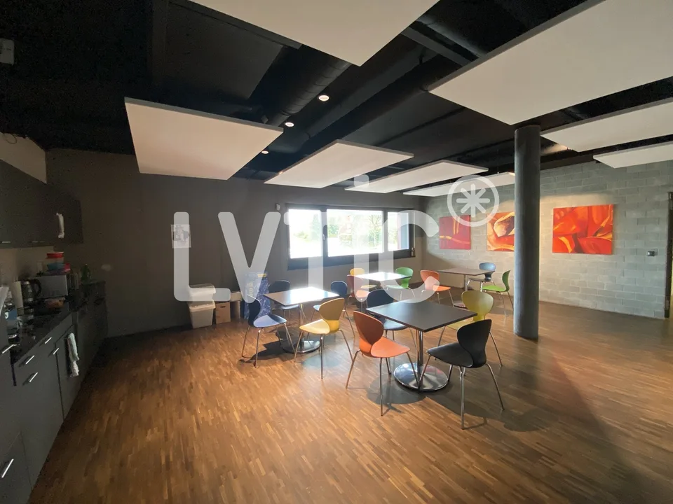 Büros, Lager von 1'450 m2 zu verkaufen in Givisiez - Freiburg – Foto 7 von 13