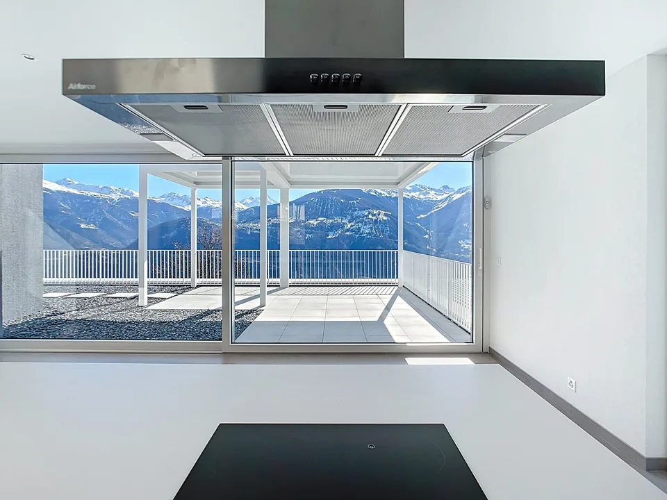 New Attic of Exception between Sky and Mountains – photo 7 of 13