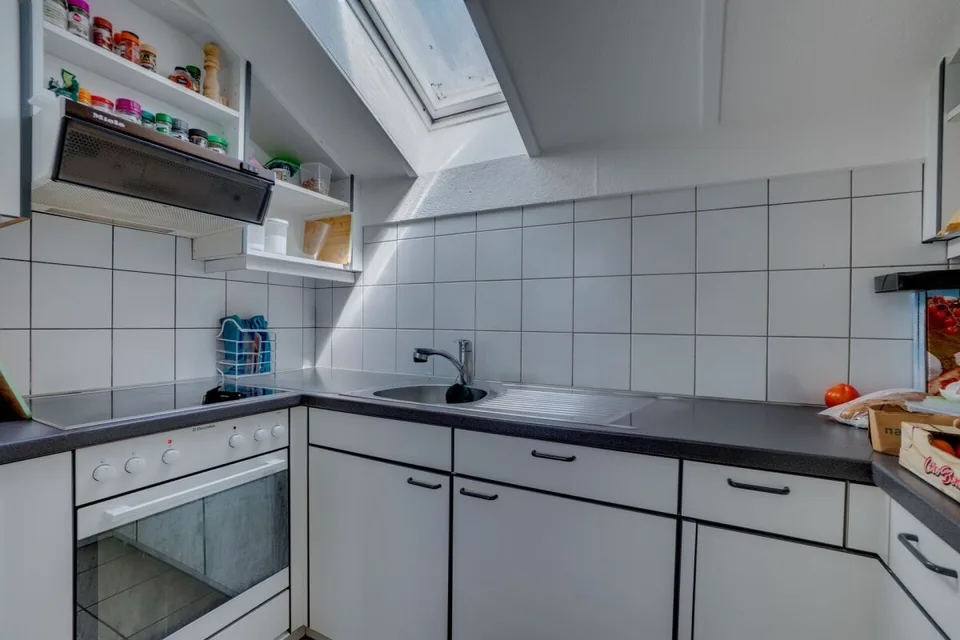 2 Zimmerwohnung, Hubel 77