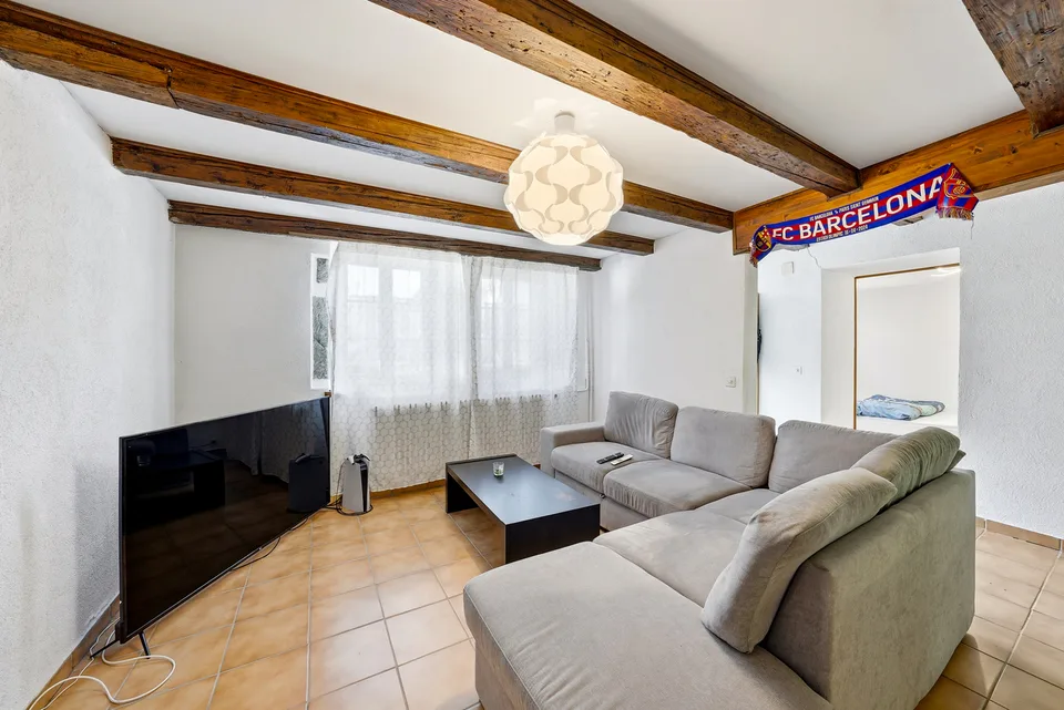 Casa di villaggio ristrutturata con 2 appartamenti