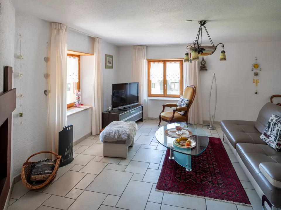 Casa di carattere con due appartamenti, garage, annessi e terrazza – foto 13 di 19