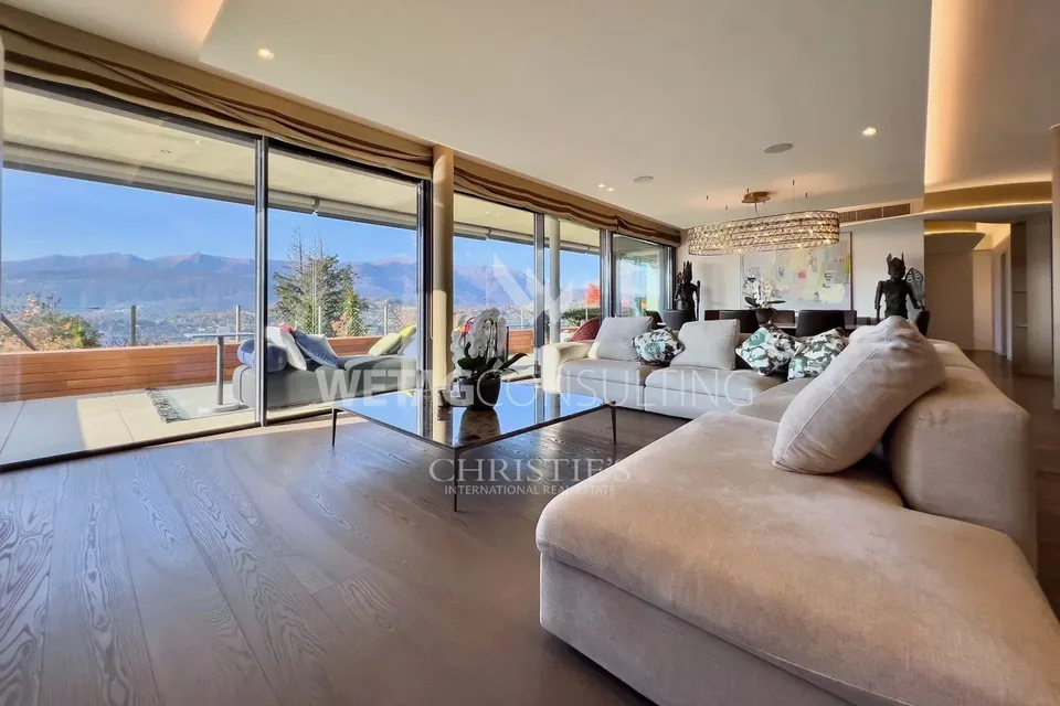 Moderne Duplex-Wohnung in Lugano-Albonago zu verkaufen