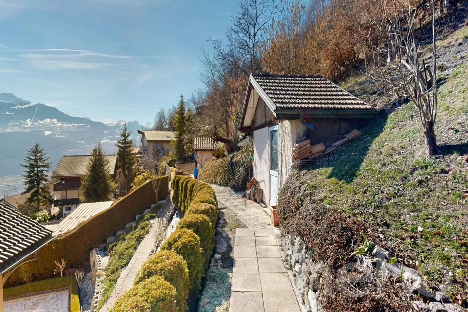 Villa individuelle - vue imprenable et studio indépendant à Daillon – photo 18 sur 18