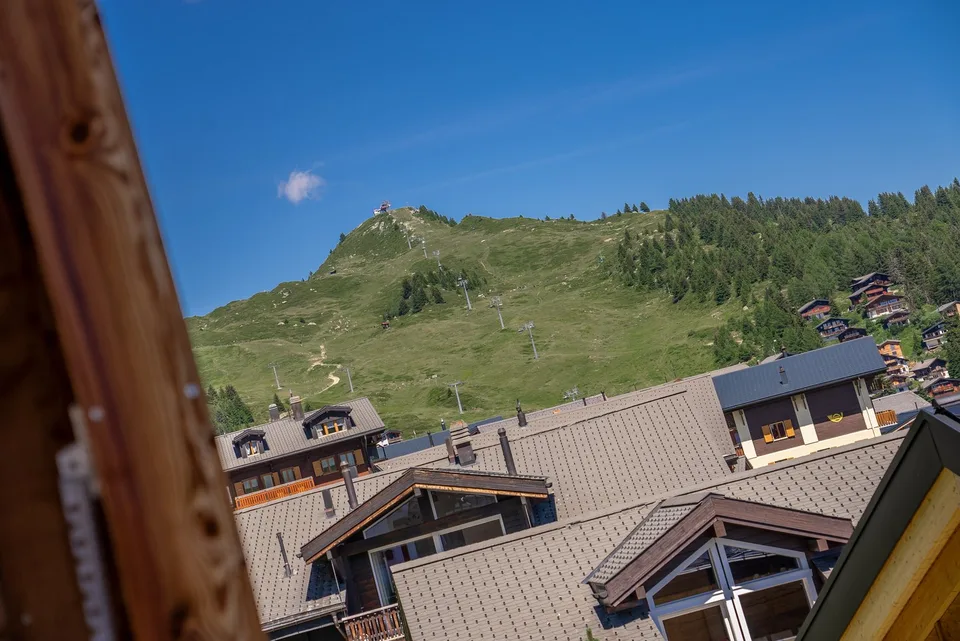 Ampio appartamento di vacanza con tre balconi nel cuore di Bettmeralp – foto 11 di 30