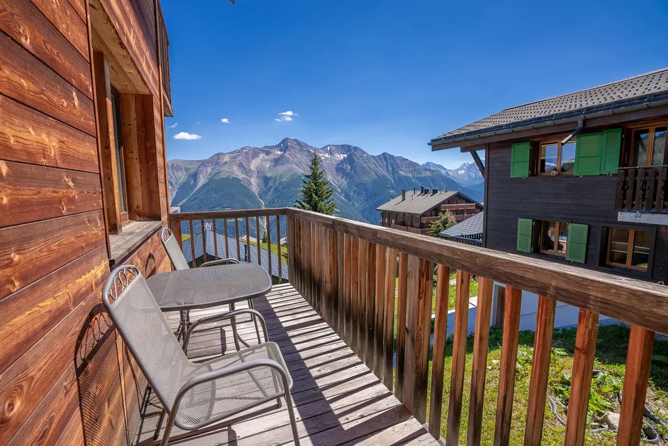 Ampio appartamento di vacanza con tre balconi nel cuore di Bettmeralp – foto 26 di 30