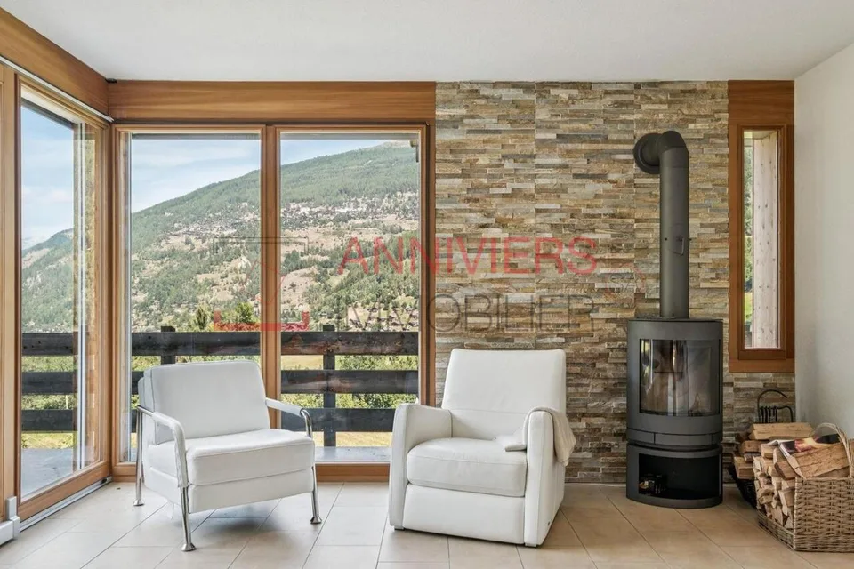Spacieux appartement en duplex - 4 pièces - Vue dégagée et ensoleillé