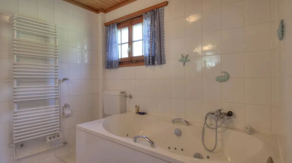 8,5-Zimmer-Chalet in Val-d'Illiez – Foto 9 von 13