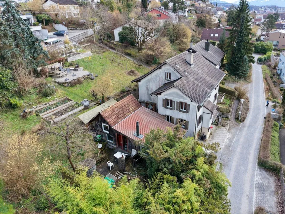 Einfamilienhaus mit Entwicklungspotenzial