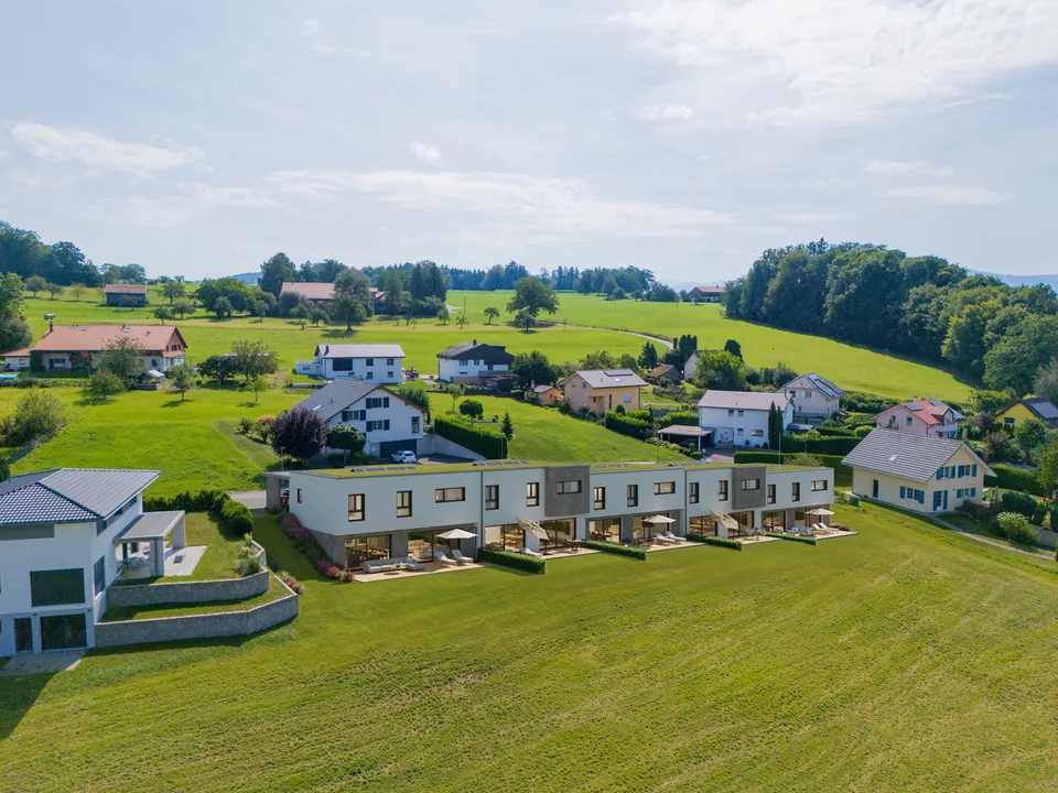 Villa contigua di 5.5 locali a Mézières
