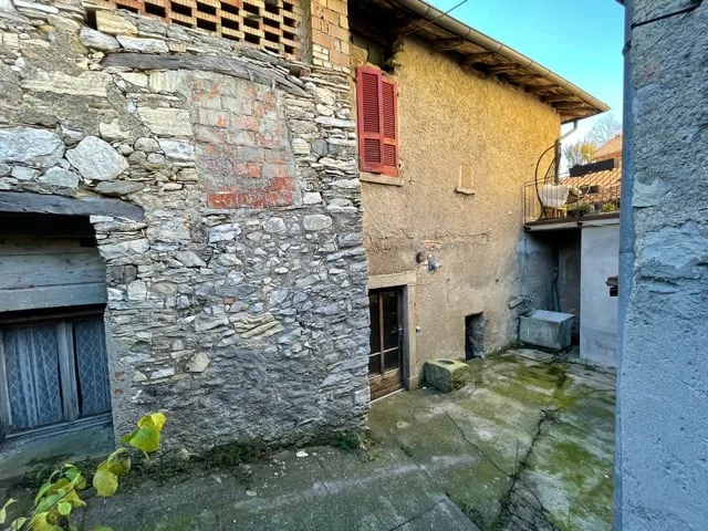 Baugrundstück + Tessiner Haus in Breggia Sagno – Foto 16 von 25