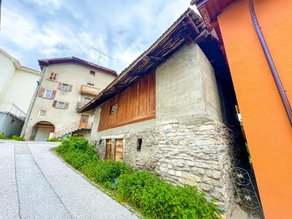 Fienile 4.5 locali a Chalais