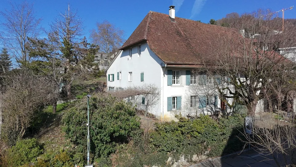 Attraktives Bauernhaus mit Ausbaupotenzial und Baulandreserve