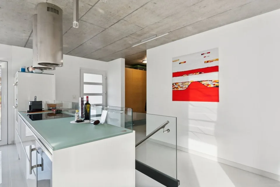 Appartement de rêve, design et vue scintillante sur Moutier