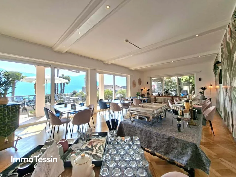 EINMALIGE GELEGENHEIT: Wunderschönes Hotel in Brissago mit atemberaubender Panoramaseesicht am Lago Maggiore – Foto 7 von 13