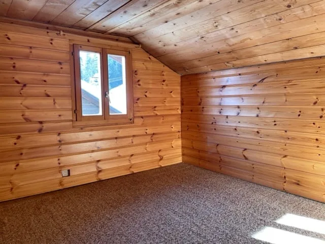 Einzelchalet mit 5,5 Zimmern + Anbau – Foto 6 von 7