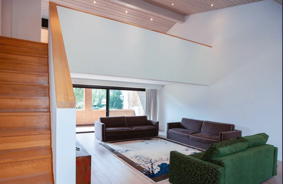 Elegantes Duplex mit 5,5 Zimmern und Garten in Lugano